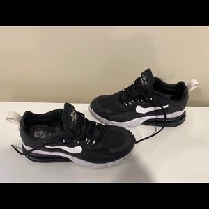 Nike Air Max 270 - Women’s Size 6